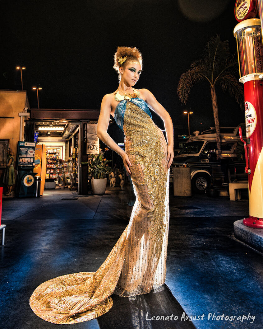 Isis | Entry for Metropolitan Fashion Week's design competition. Theme: King Tut and his Treasure